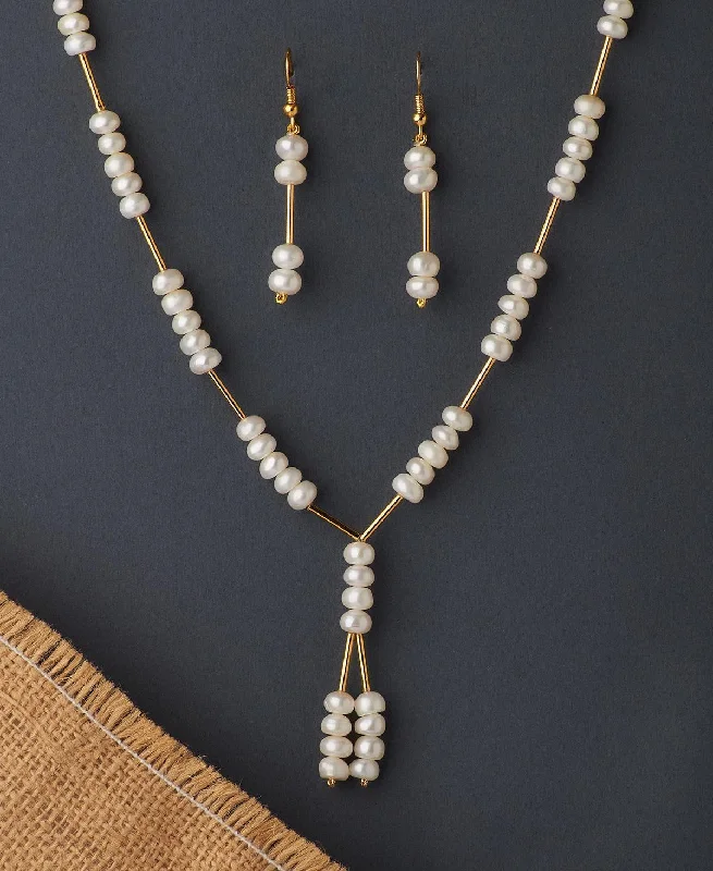 Matching earring and necklace set  Classy Real Pearl Necklace Set