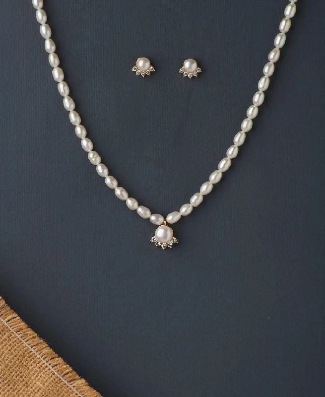 Rose gold and crystal necklaces  Elegant Real Pearl Necklace Set