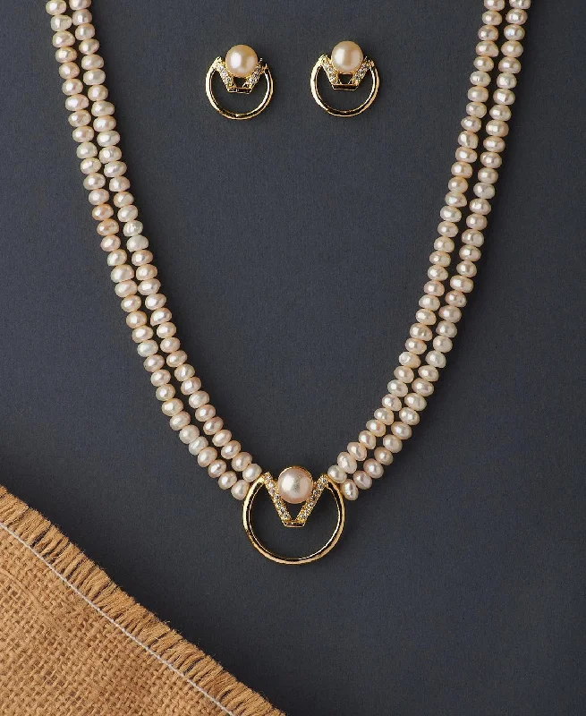 Black and gold necklaces  Classy Real Pearl Necklace Set