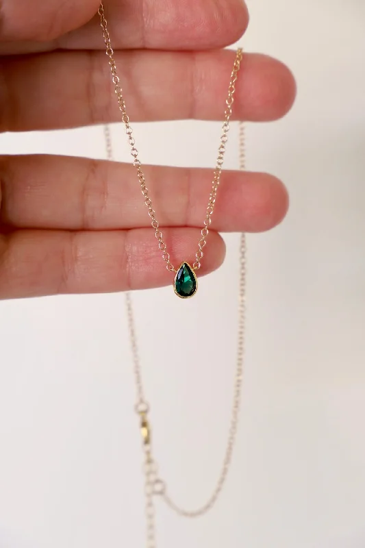 Leaf-shaped necklaces  EMERALD PEAR DROP NECKLACE