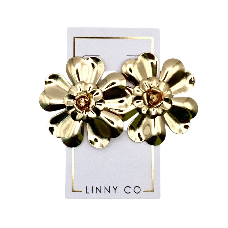 Star-shaped earringsLinny Co | Shelby Gold Tone Flower Earrings