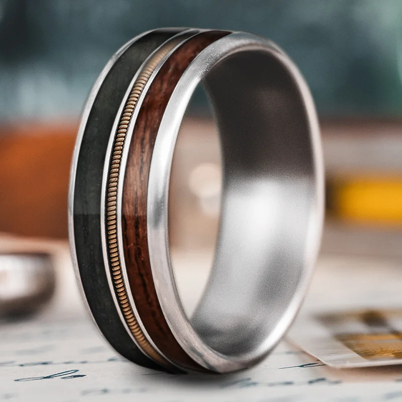 Delicate thin band ringsCustom Design - 3-Inlay Metal Center Ring v1dfSzFbqZNfG7SC4ZpDV9-U