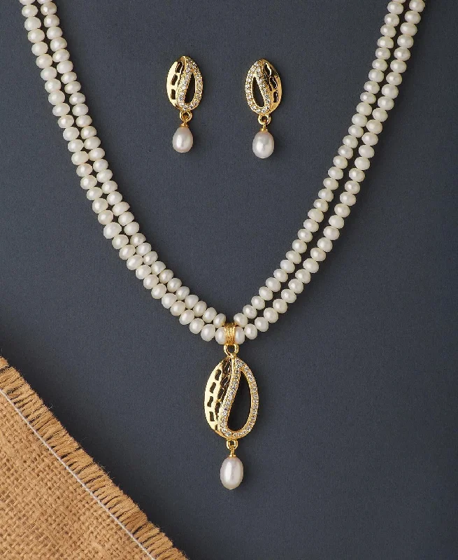 Christmas holiday necklaces  Elegant Real Pearl Necklace Set